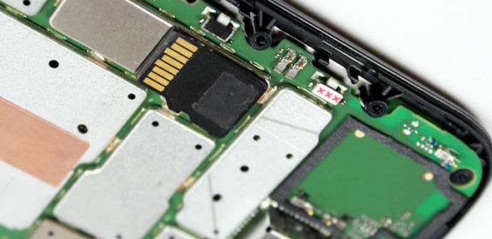 Moto G memory - это простая карта памяти microSD