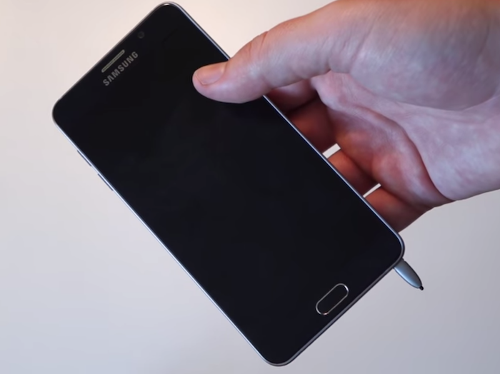 Grave fallo de diseño en el Galaxy Note 5 con el S-Pen